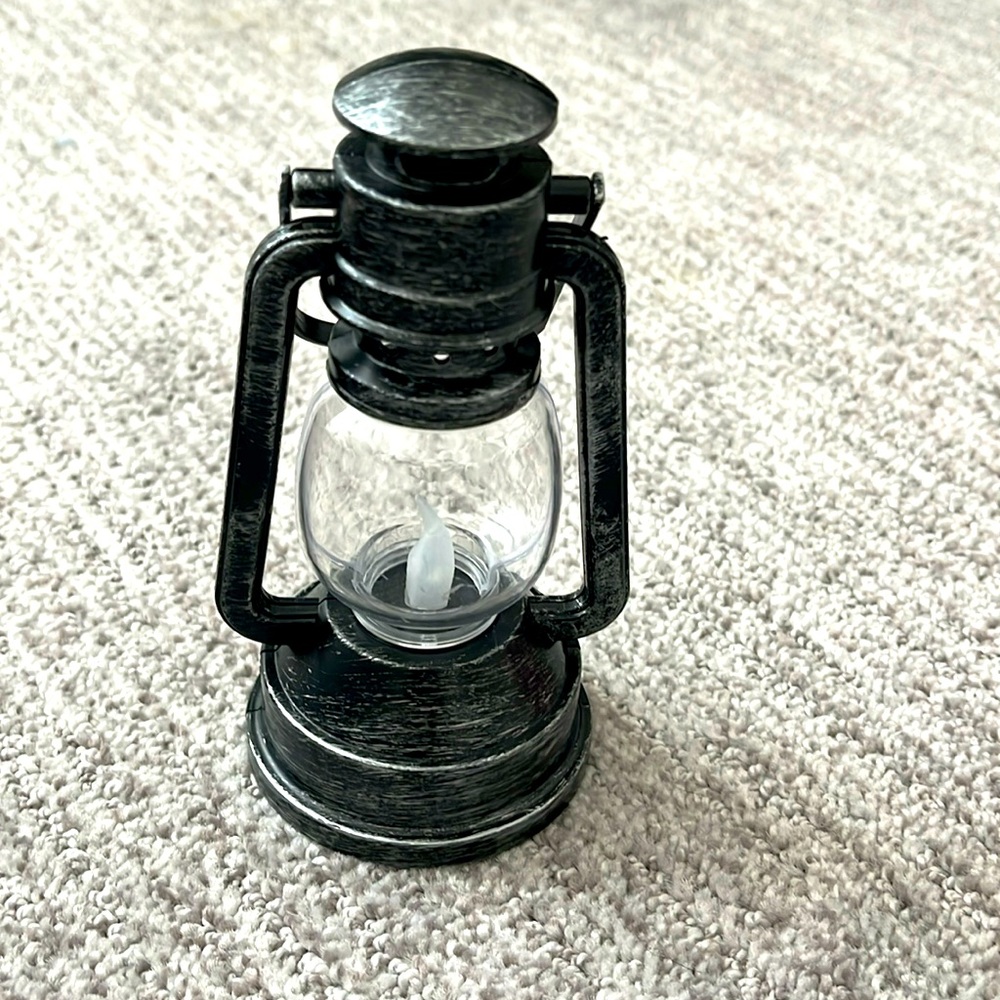 Mini Plastic Lantern Battery Operated